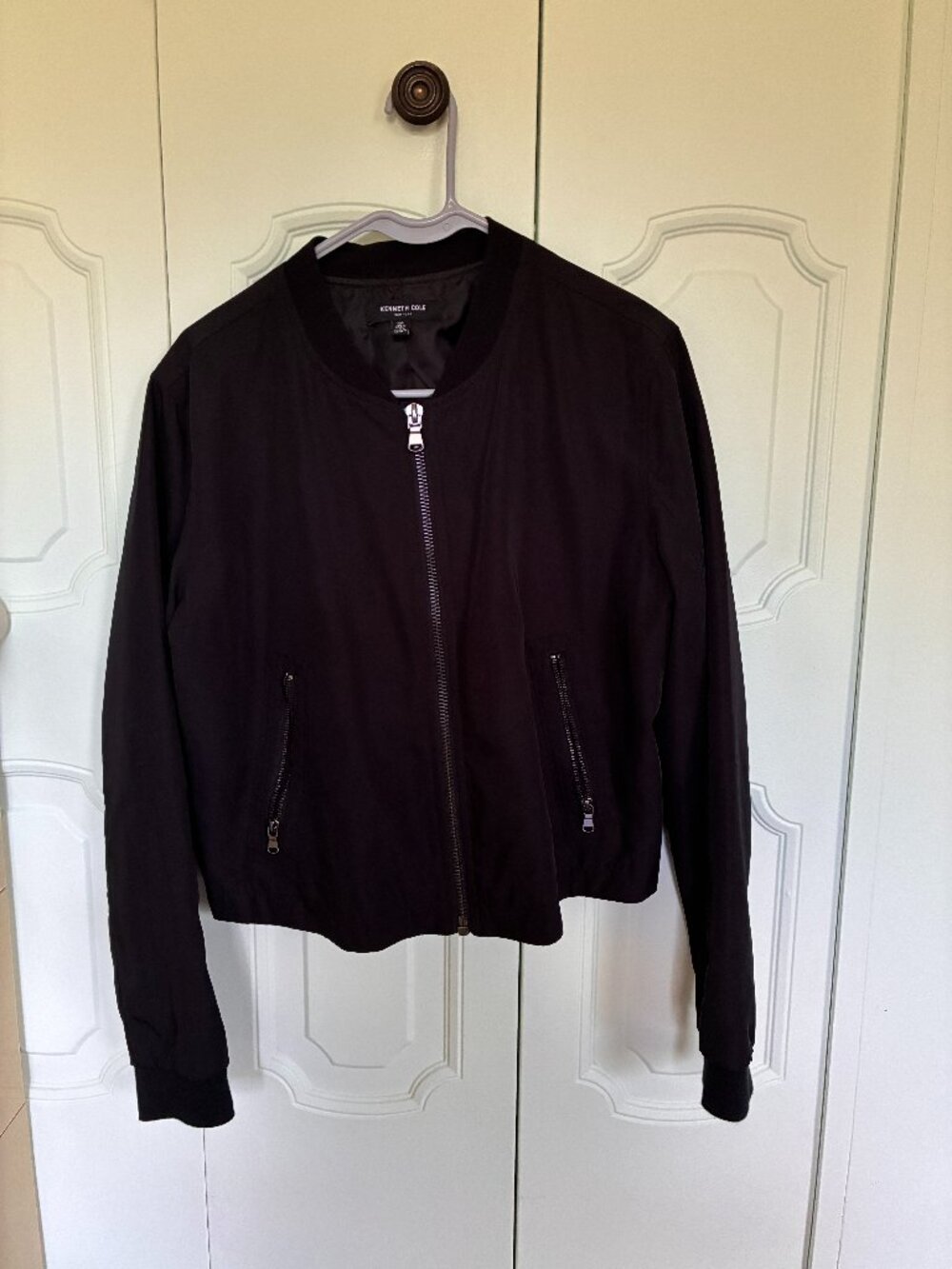 Kenneth Cole sleek, bomber jacket